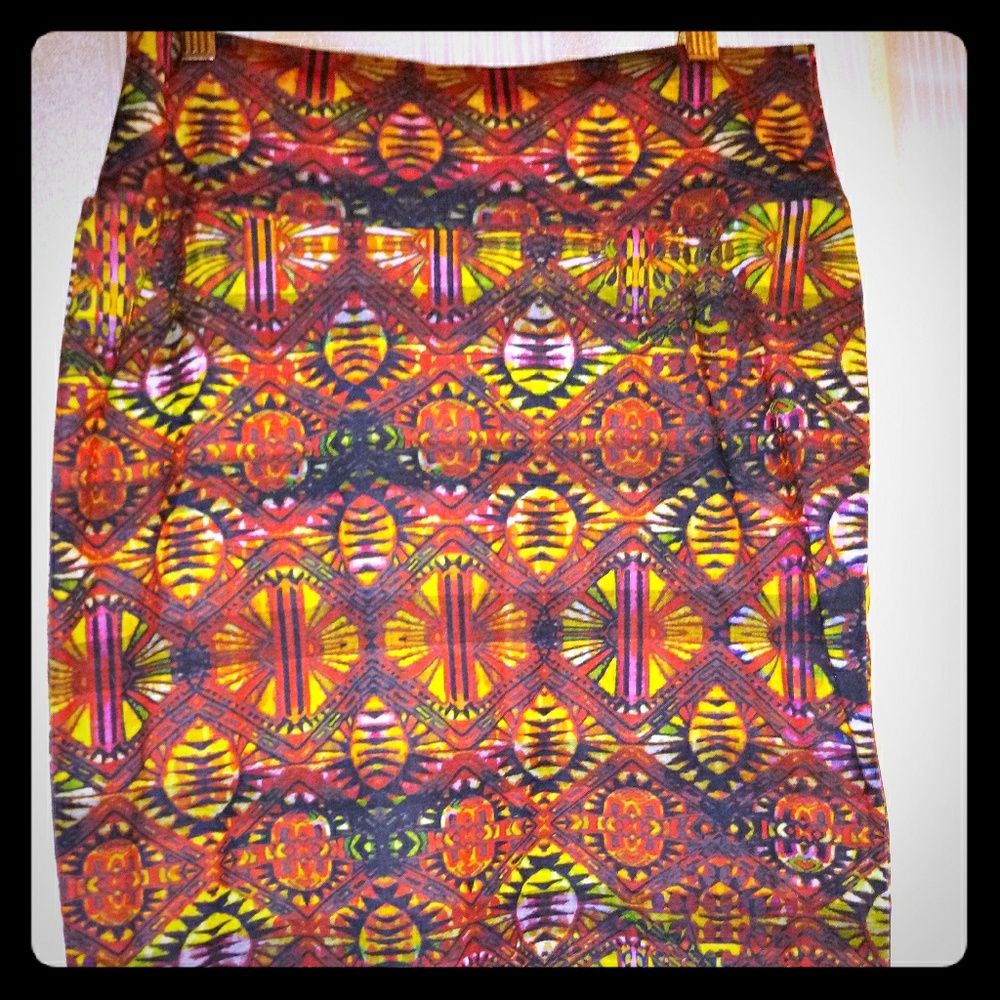 LulaRoe Cassie skirt